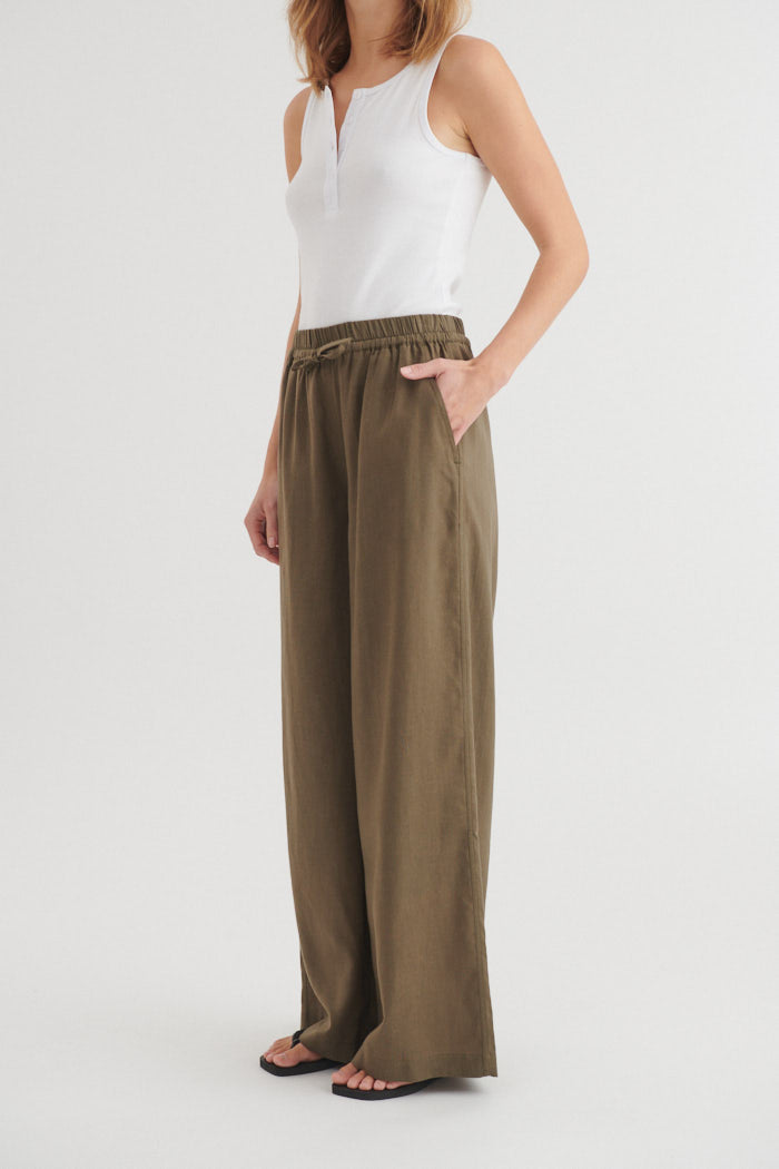 Basic Apparel Carina Pants Bukser 889 Sea turtle